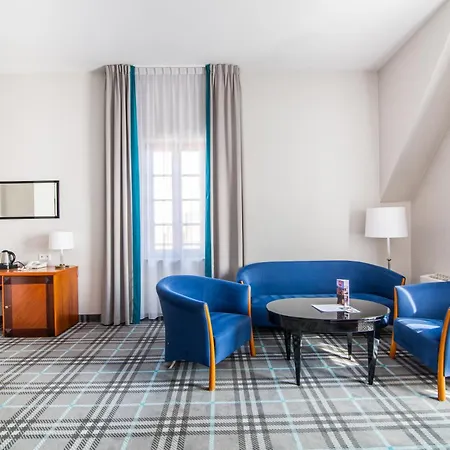 Hanza Hotel